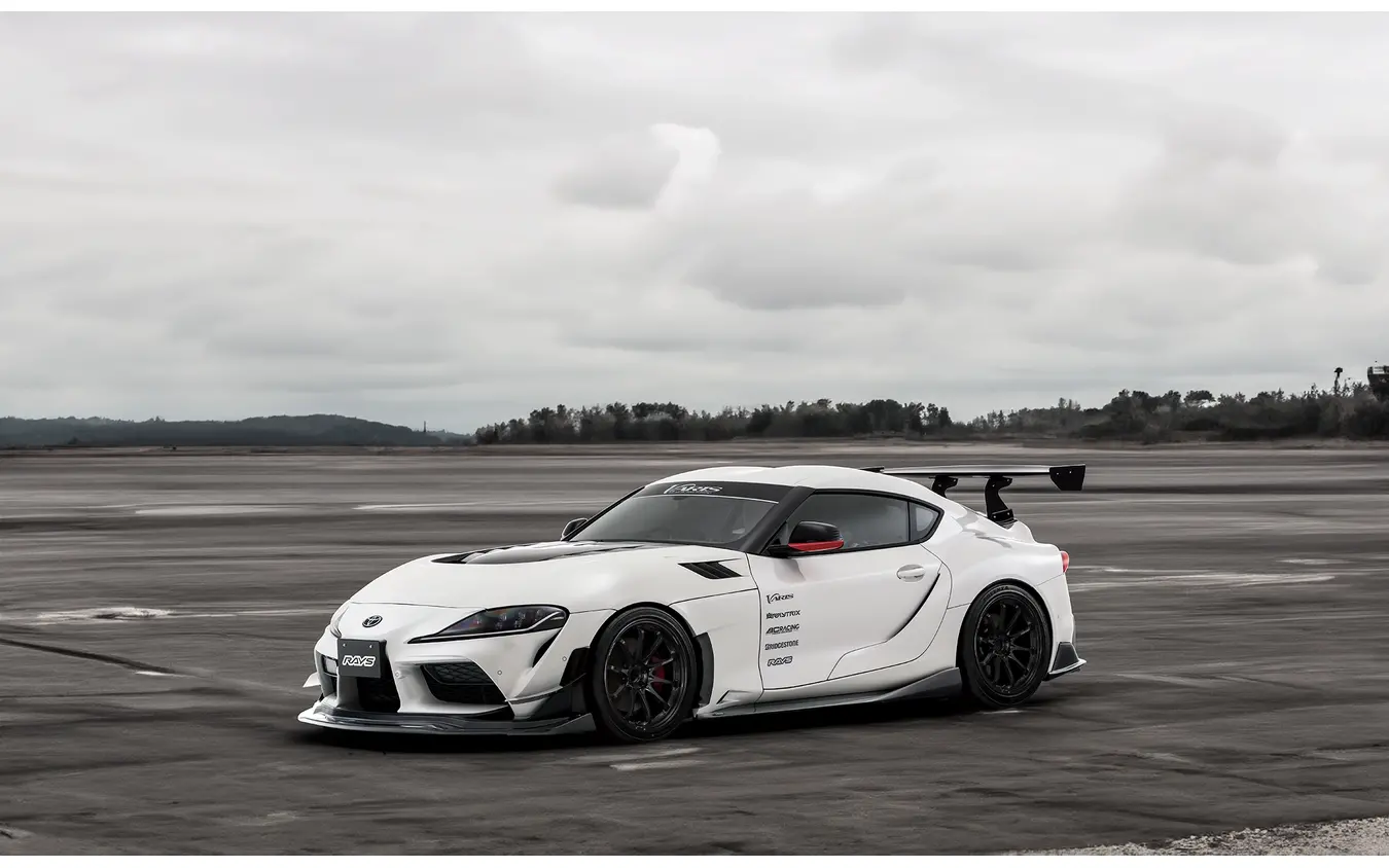 RAYS VOLK RACING「CE28N-plus」19インチ