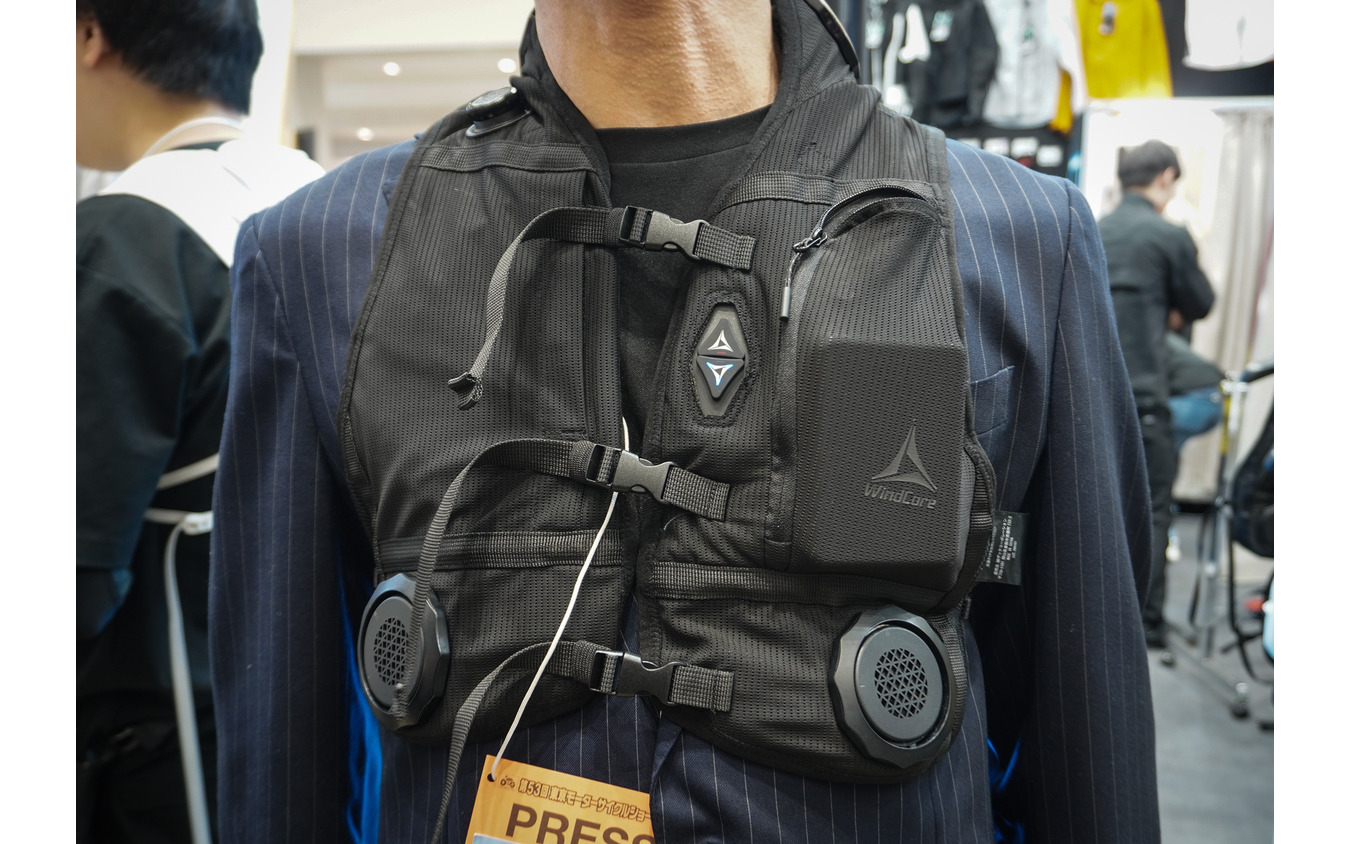 瞬間冷却最大約マイナス30度の威力は凄まじい。