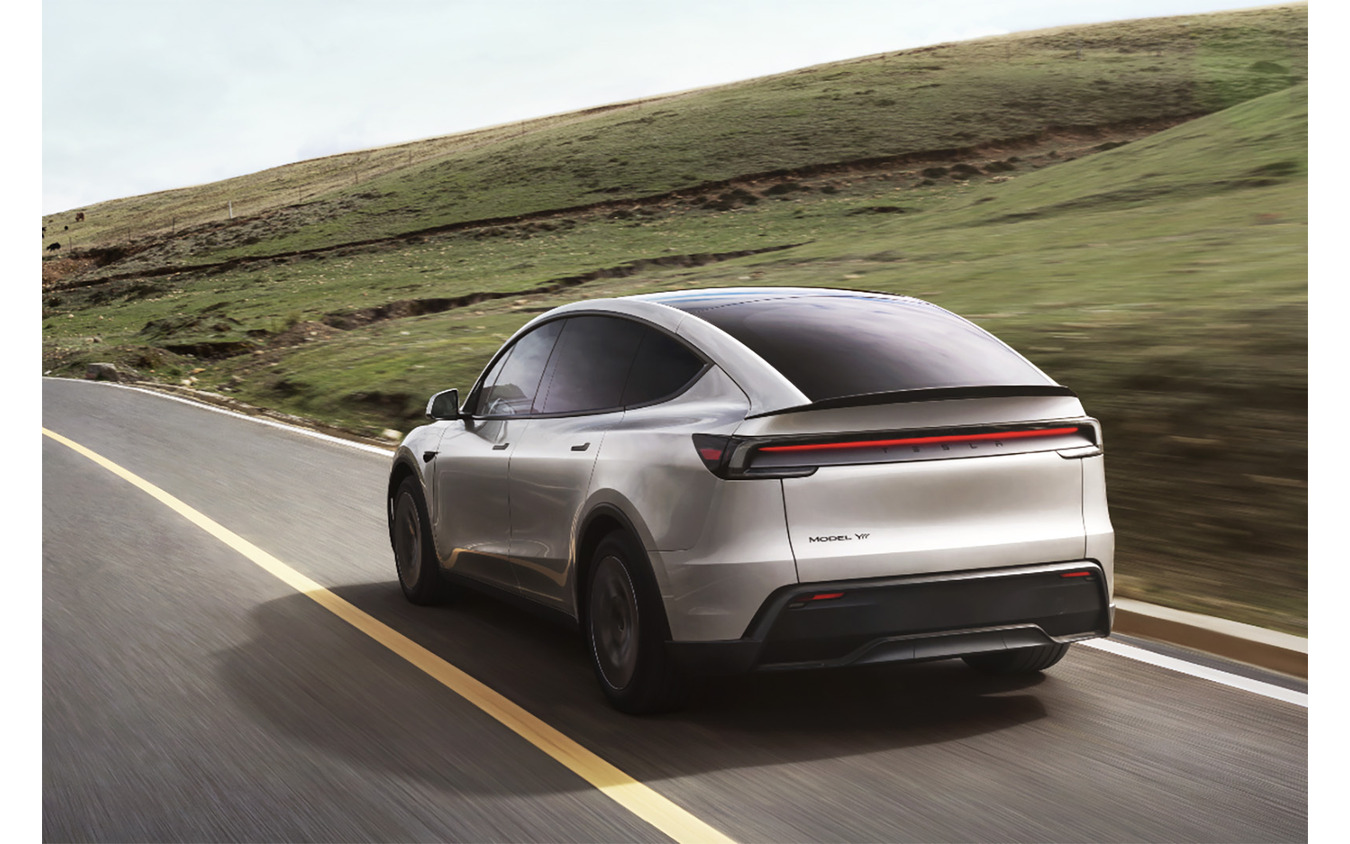 テスラ モデルY L