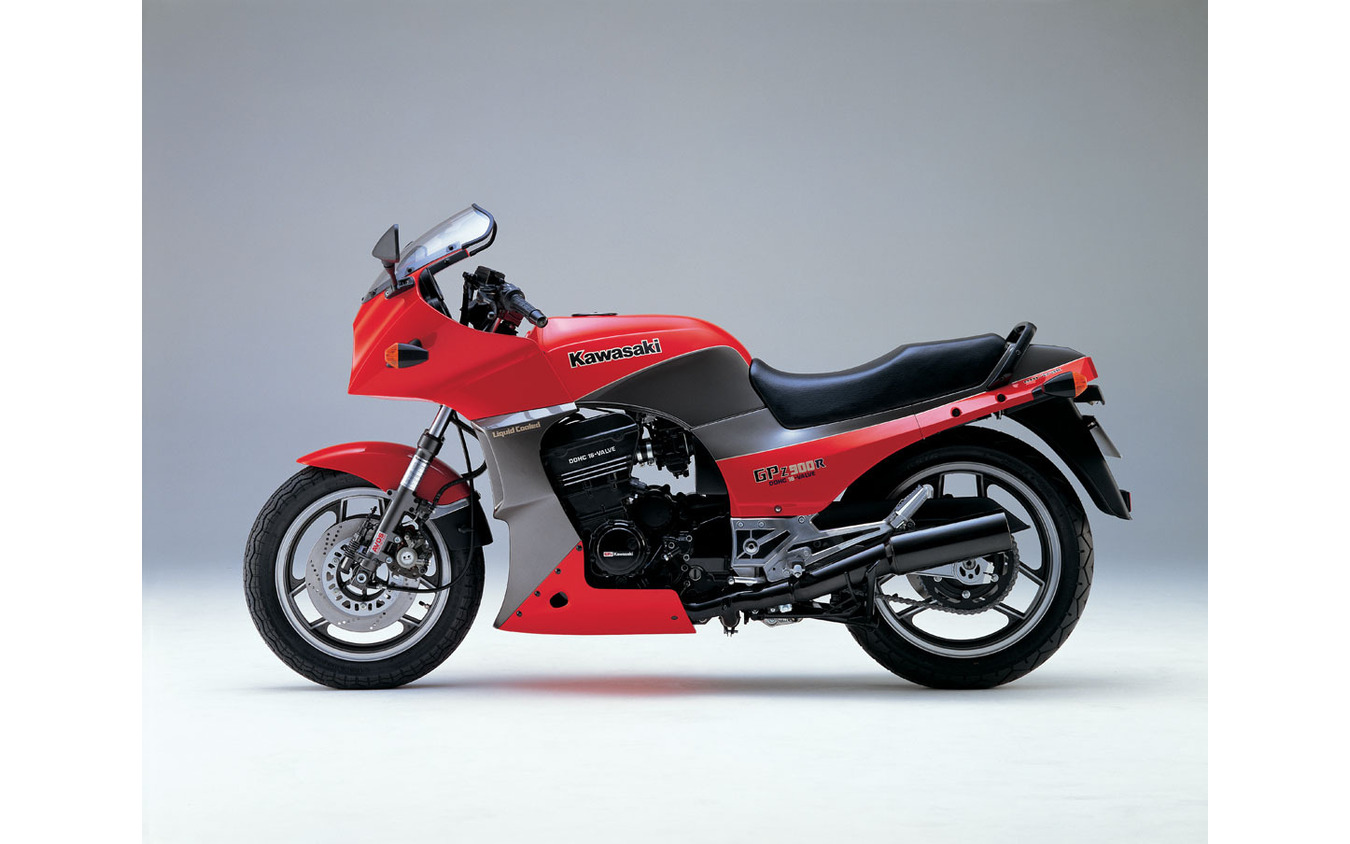 カワサキ GPZ900R(北米モデル名：Ninja)(1984年)