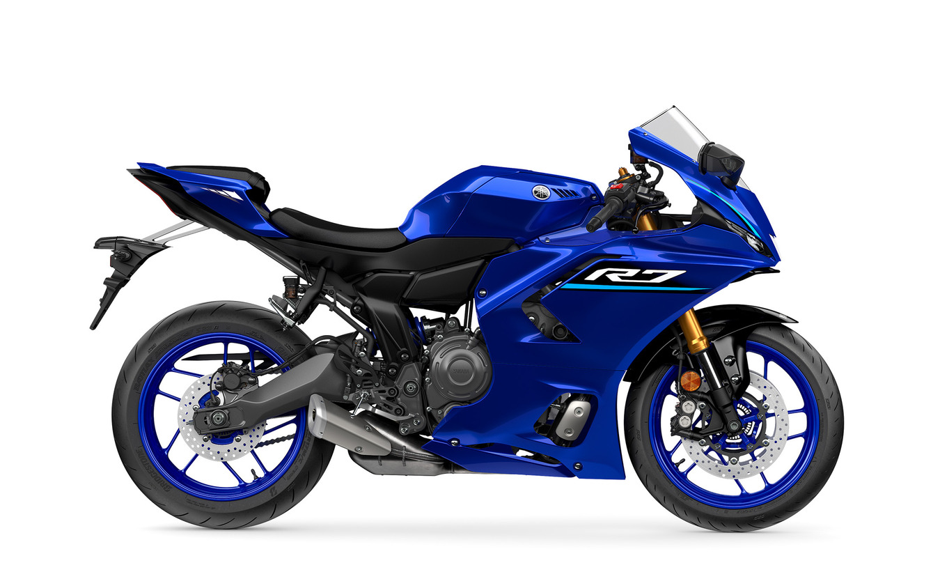 ヤマハ YZF-R7 ABS（ディープパープリッシュメタリックC）