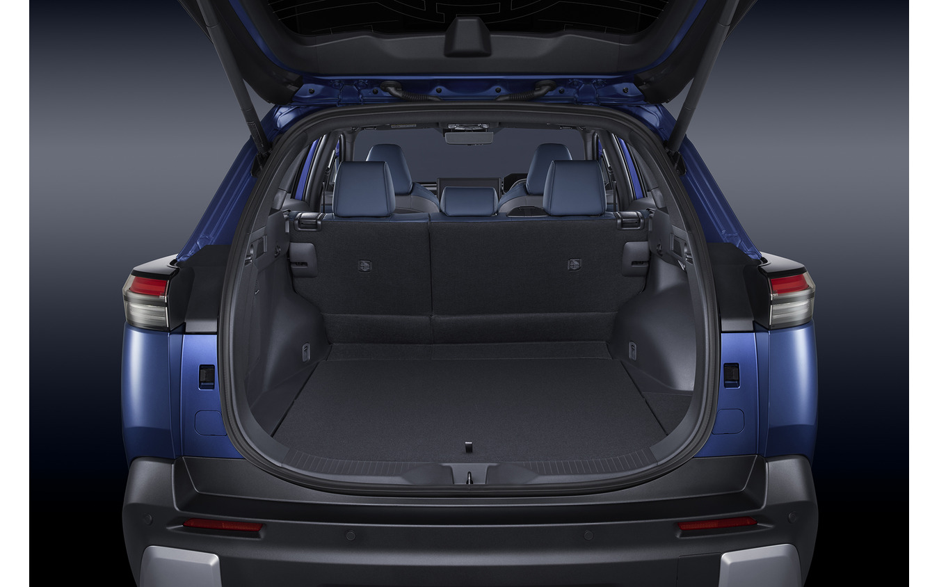 スバル トレイルシーカー