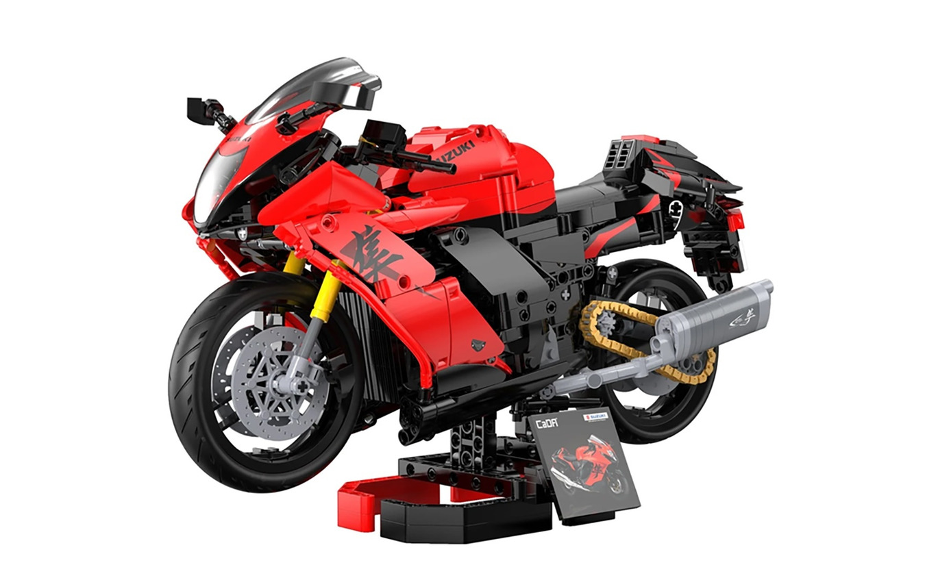 CADA Suzuki Hayabusa C64051W