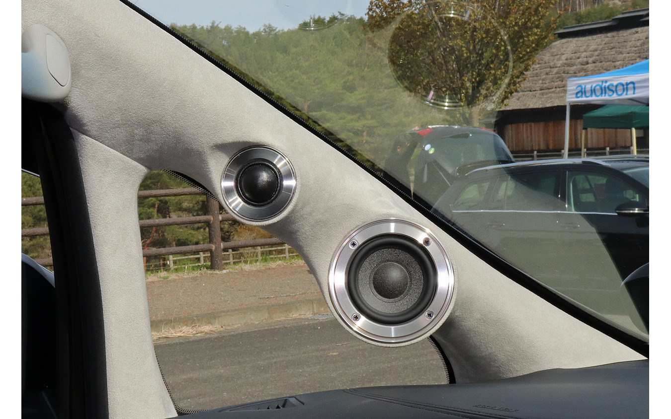 「単体DSP」にてシステムが構築されたオーディオカーの一例（製作ショップ:イングラフ＜青森県＞）。