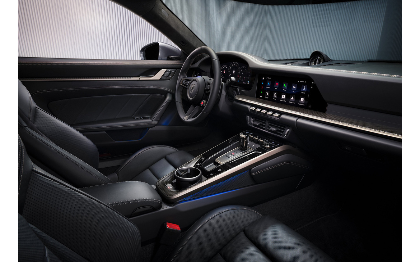 ポルシェ 911ターボS 新型