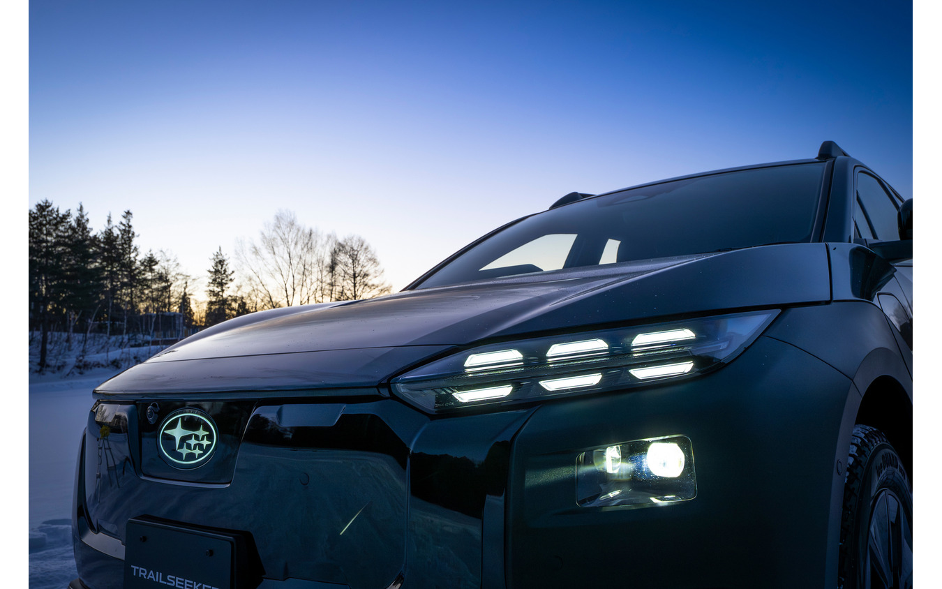 スバル トレイルシーカー