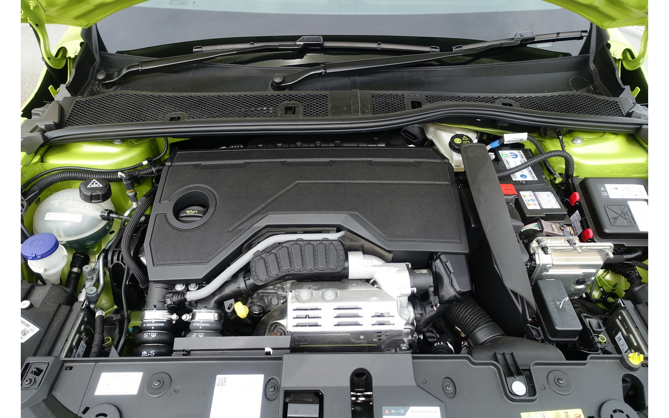 プジョー 208 GTハイブリッド