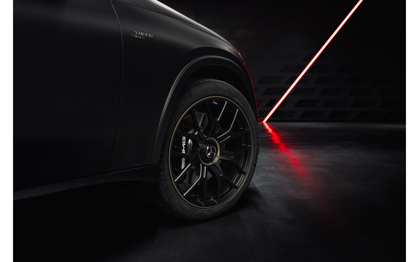 メルセデスAMG GLC 53 4MATIC+