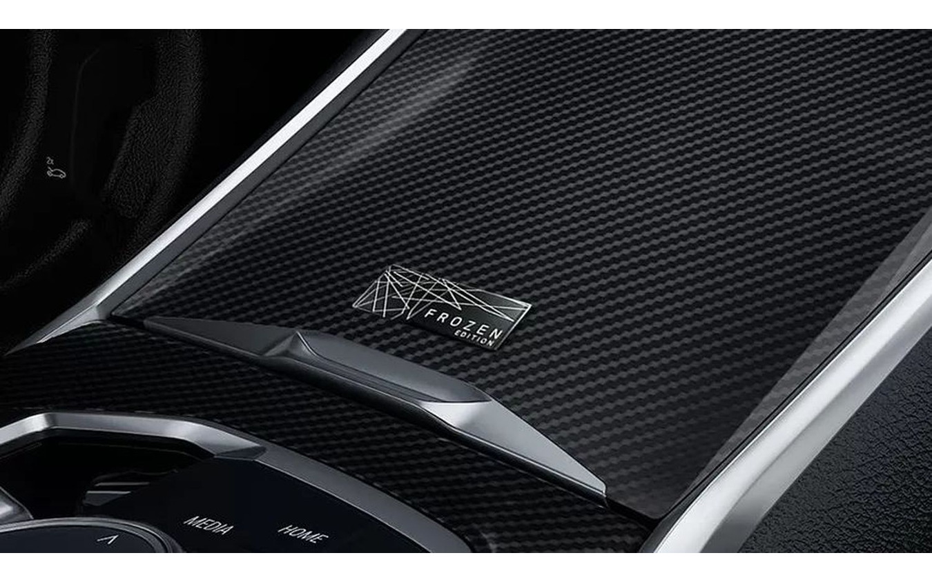 BMW M340i xDriveの「FROZEN EDITION」