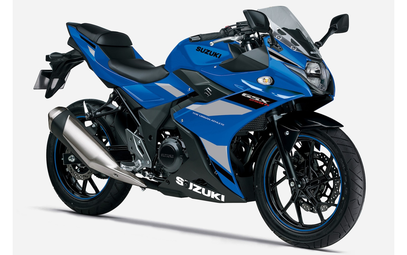 レンタル車両のスズキ『GSX250R』