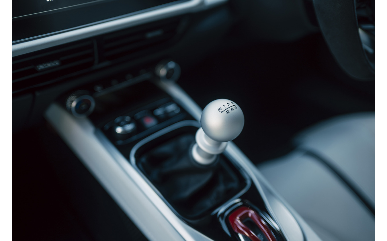 ロータス エミーラ V6 FIRST EDITION