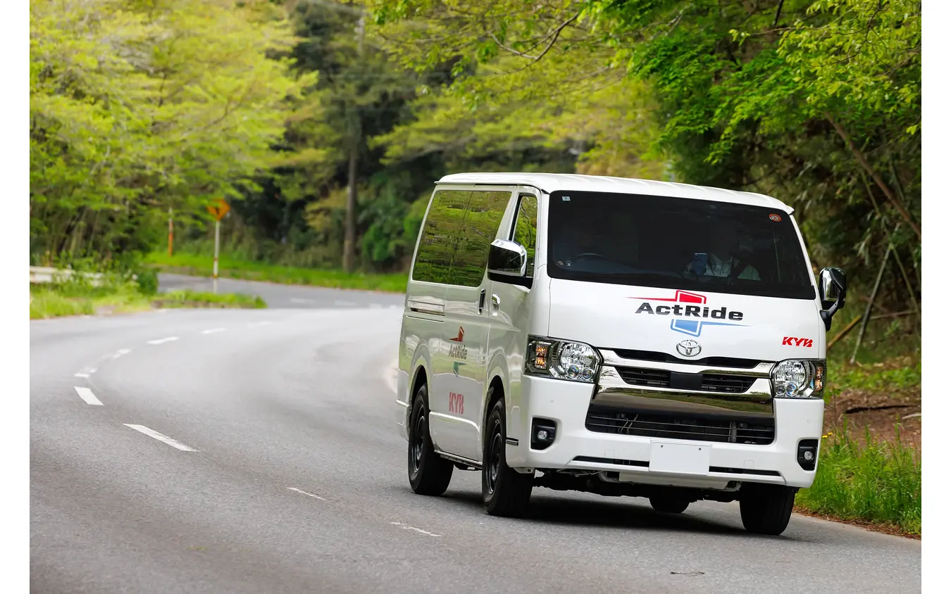 KYB「ActRide」
