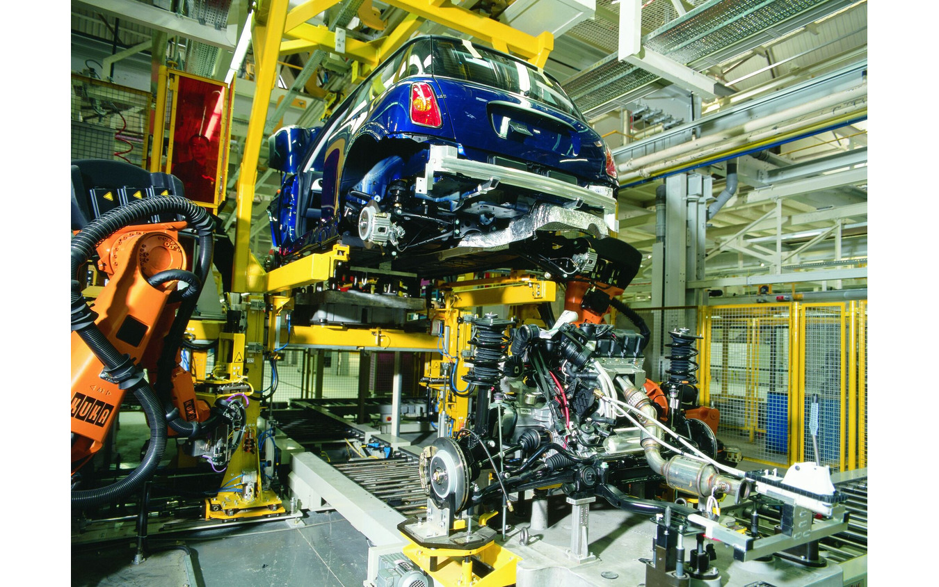 初代MINI（2001年）