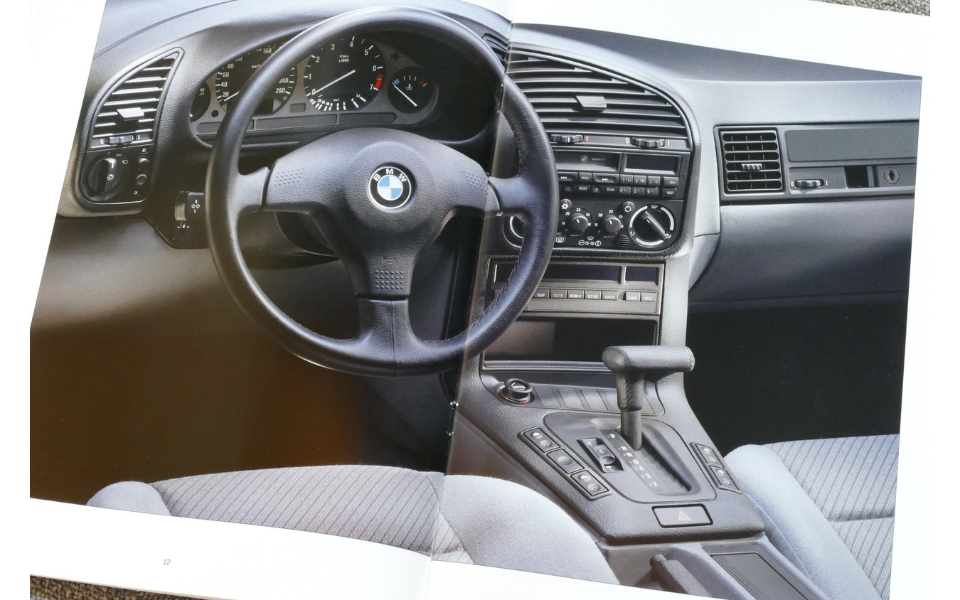 BMW 3シリーズ（E36）当時のカタログ