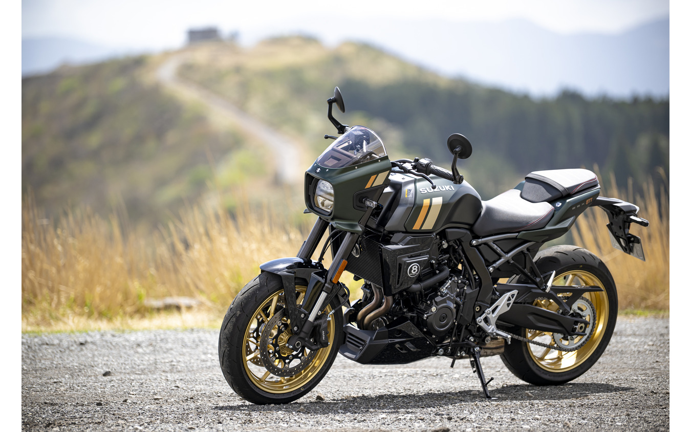 スズキ GSX-8TT