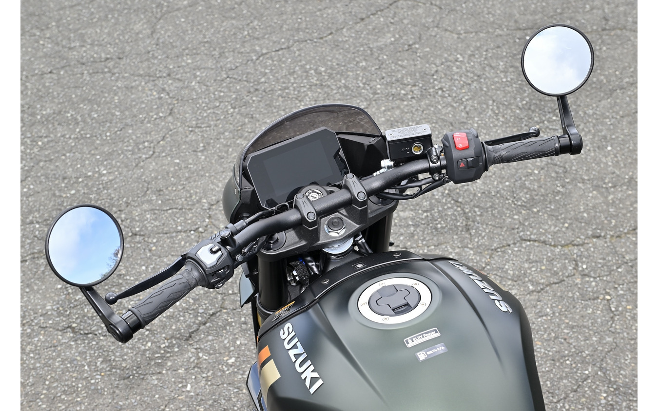 スズキ GSX-8TT