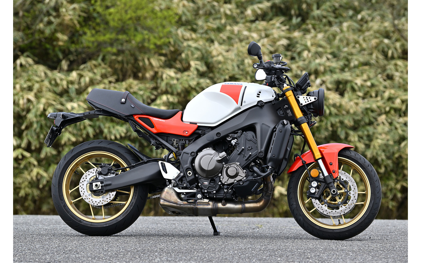 ヤマハ XSR900