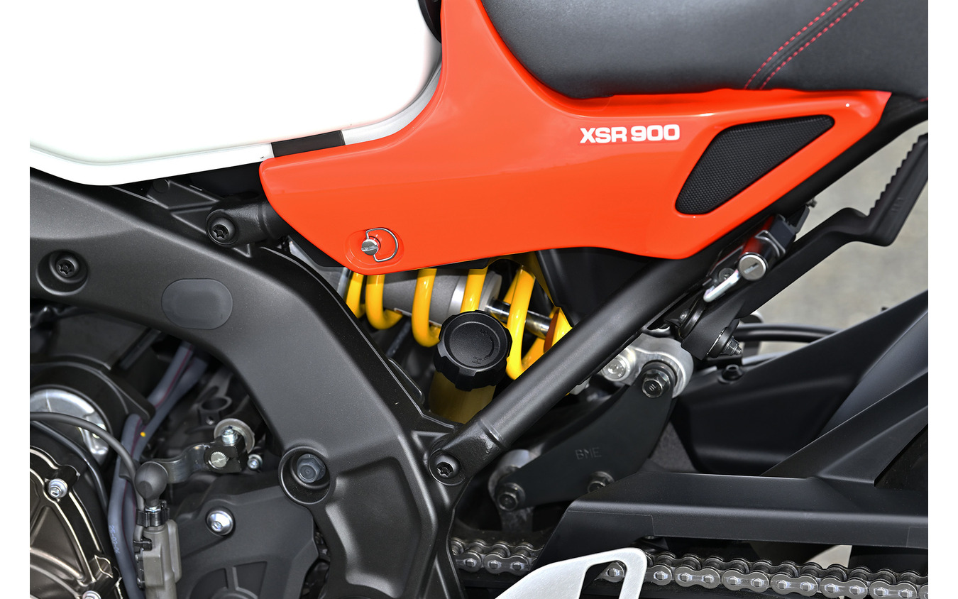 ヤマハ XSR900