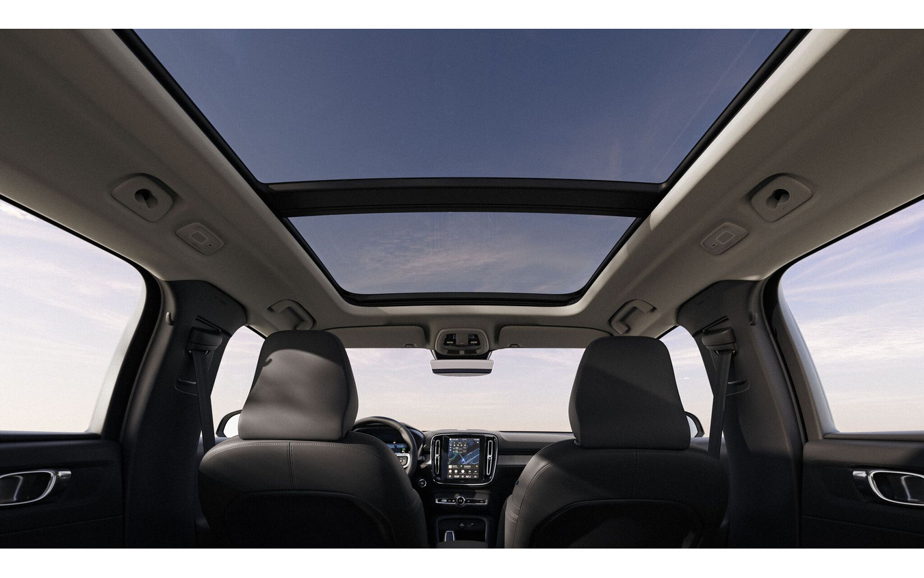 ボルボ XC40 Ultra B4 AWD Selection