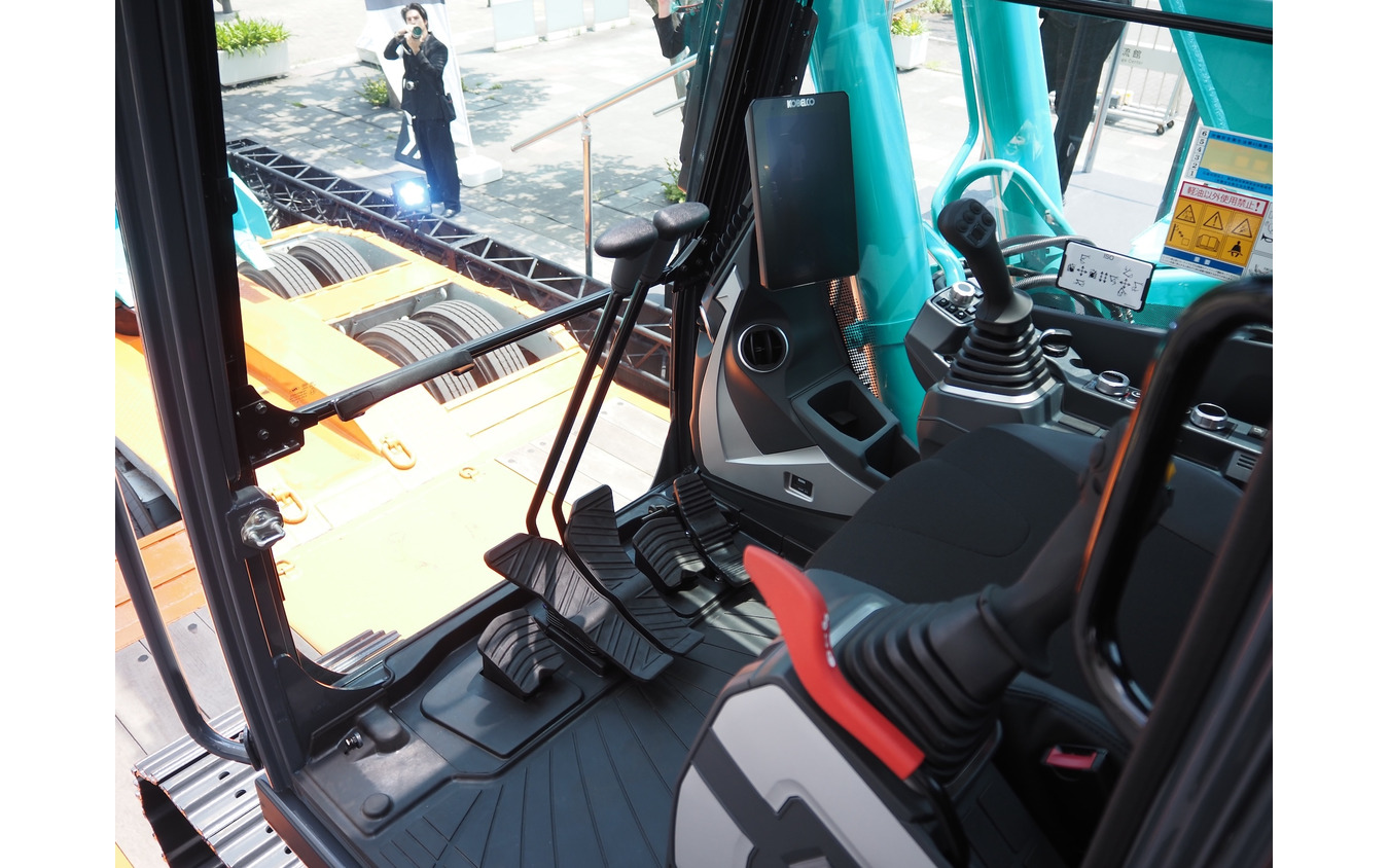 コベルコ SK200 新型