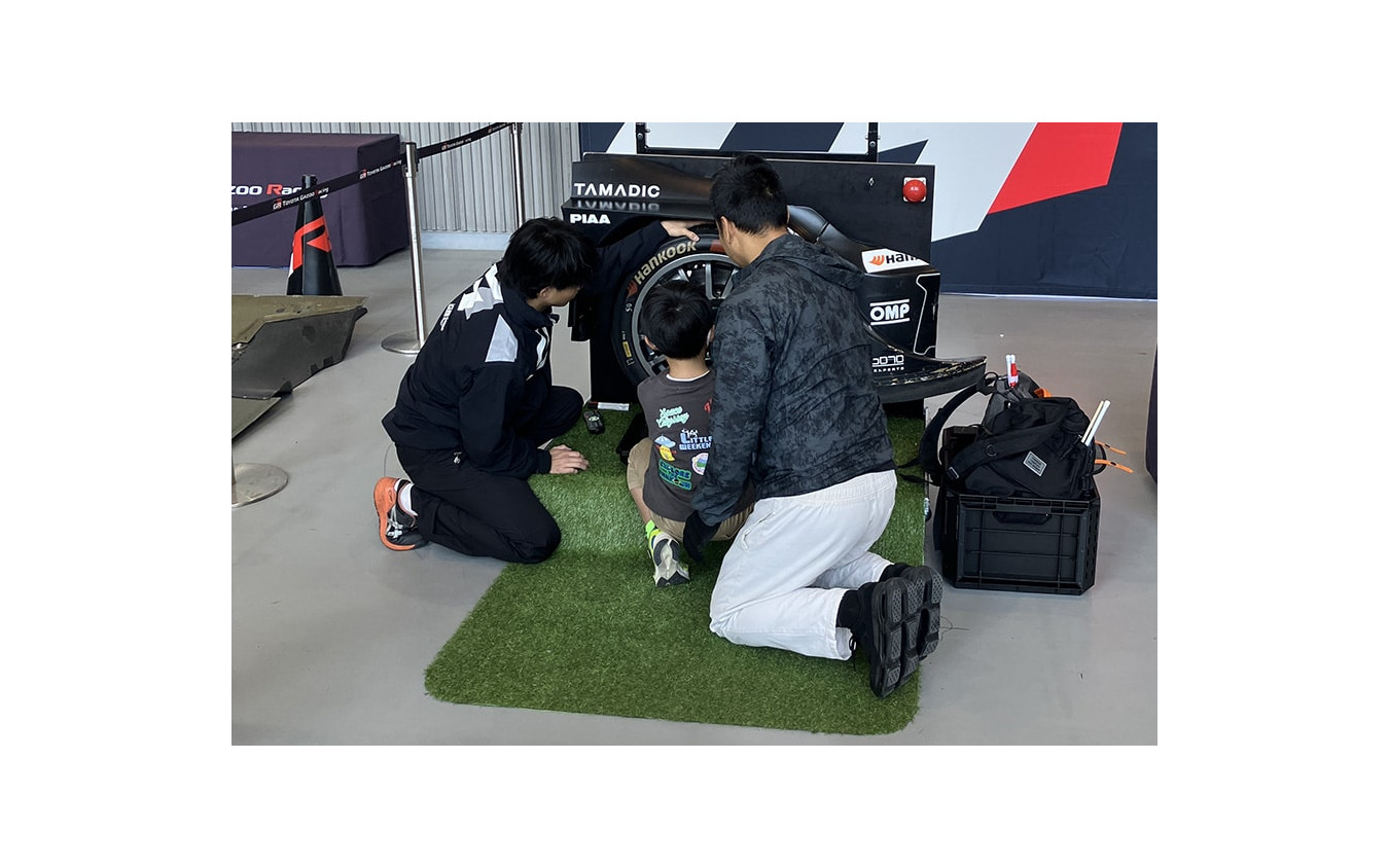 ラリー大学「GRラリー体感ゾーン」