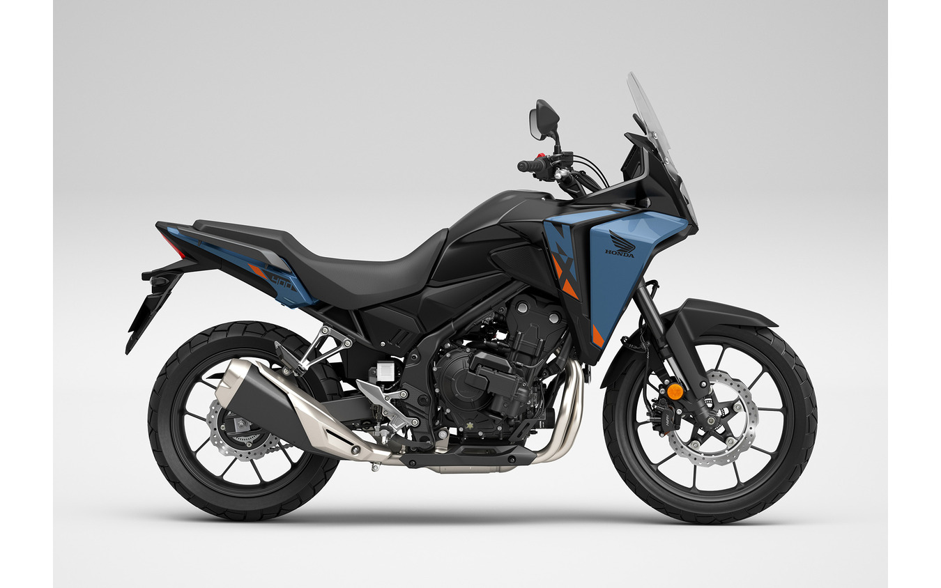 ホンダ NX400 E-Clutch（マットバリスティックブラックメタリック）
