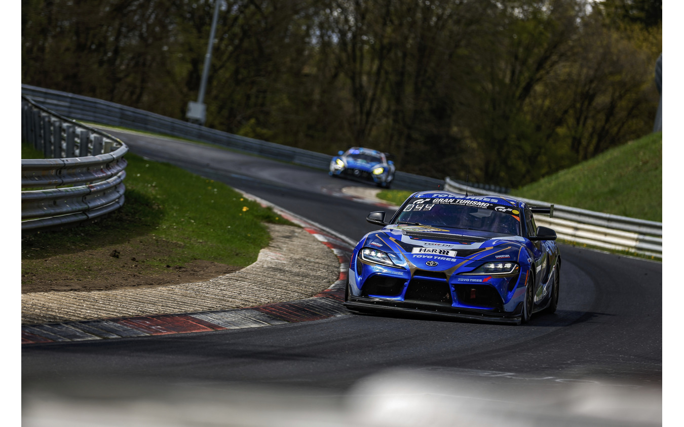 TOYO TIRES with Ring Racing