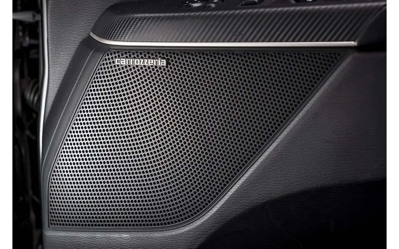 carrozzeria サイバーナビ LIMITED EDITION試聴レポート
