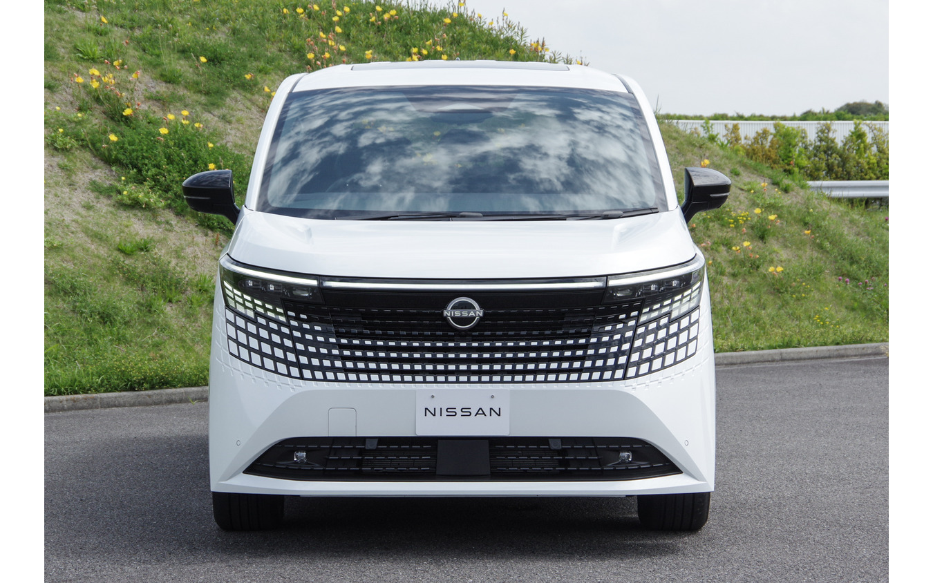 日産 エルグランド 新型