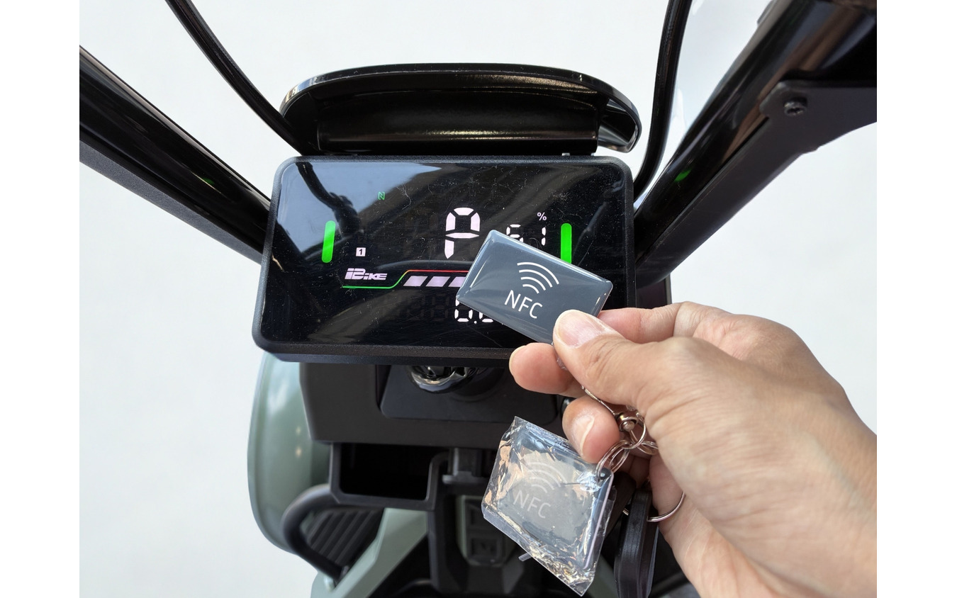 NFC（近距離無線通信）チップによる電源ON/OFF機能を追加