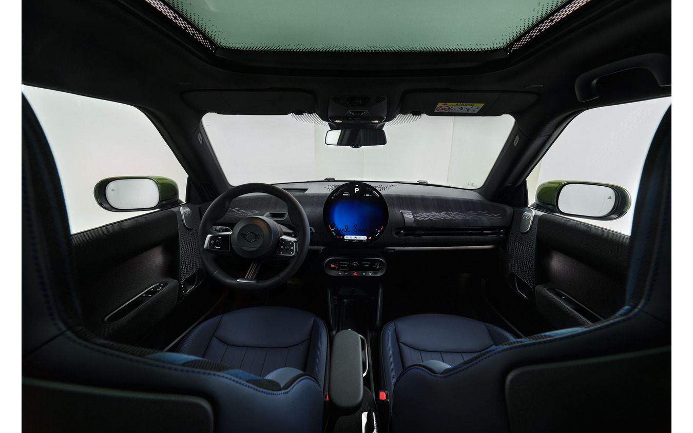 MINI Cooper SE Paul Smith Edition