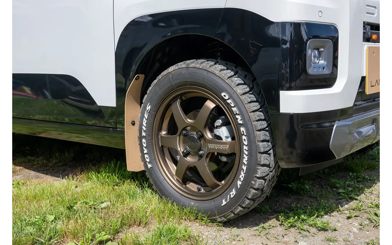 RAYS VOLK RACING TE37 × 三菱 デリカミニ