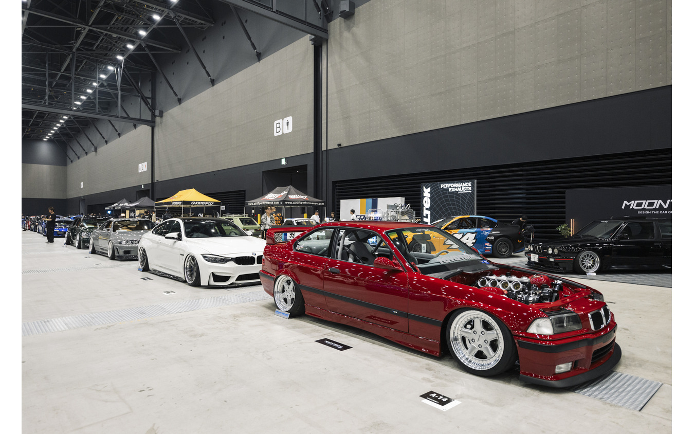 MOONTECH…WEKFEST
