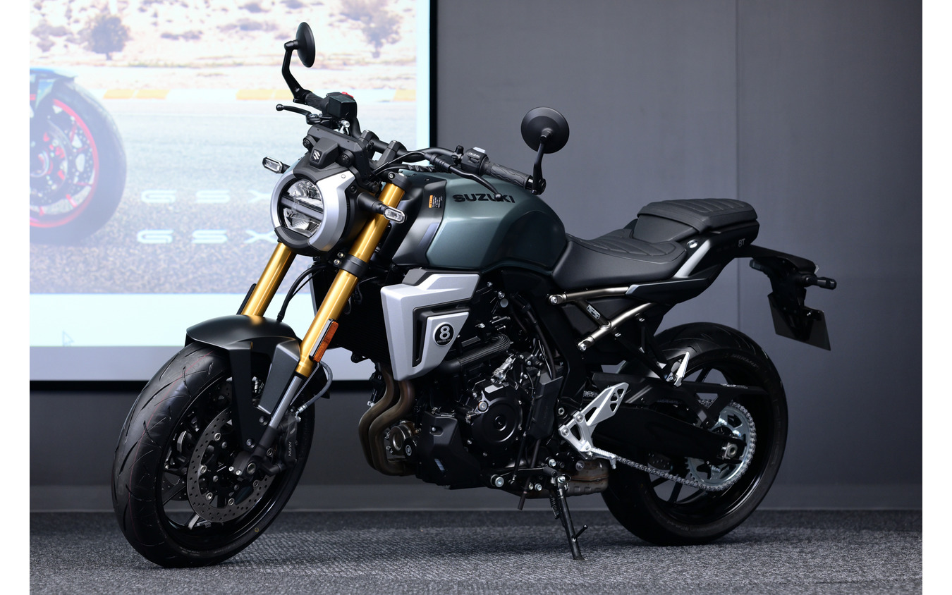スズキ GSX-8T