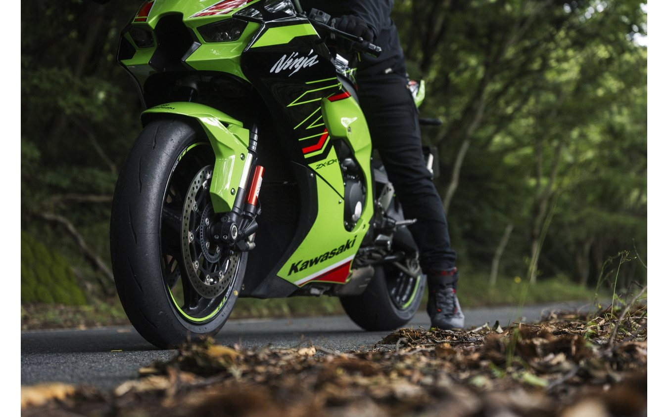 BATTLAX RACING STREET RS12