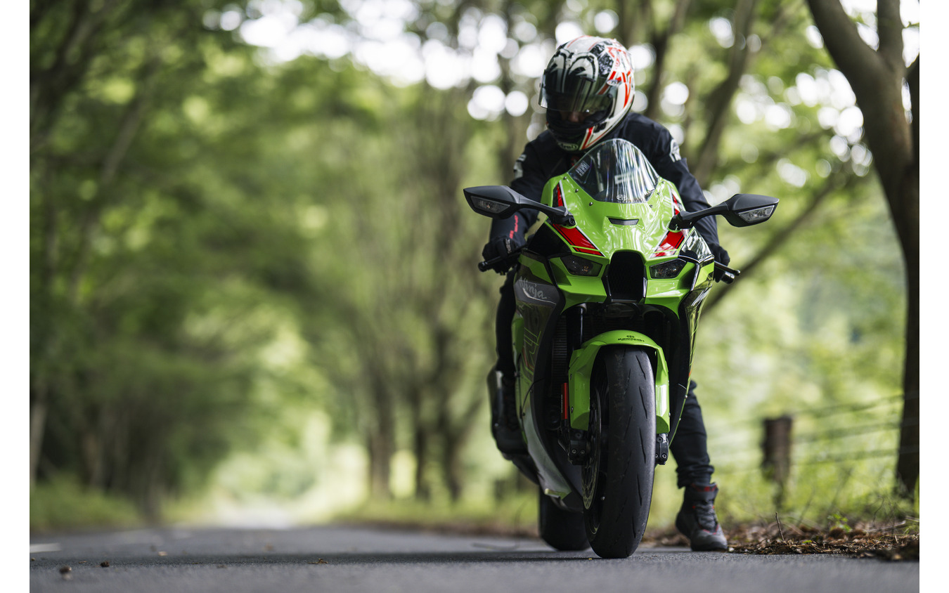 BATTLAX RACING STREET RS12