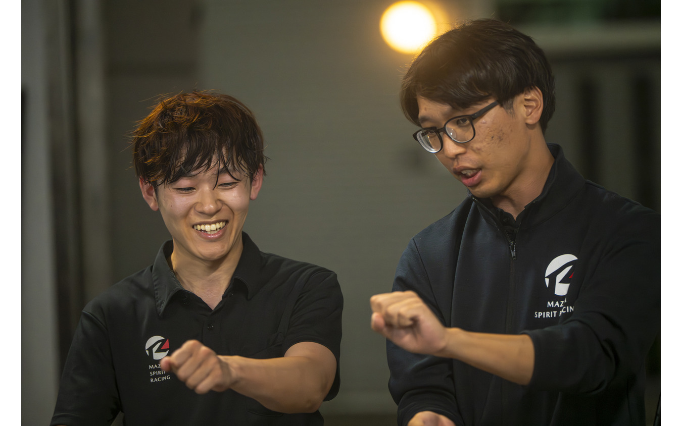加藤 達彦選手（左）三宅 陽大選手（右）