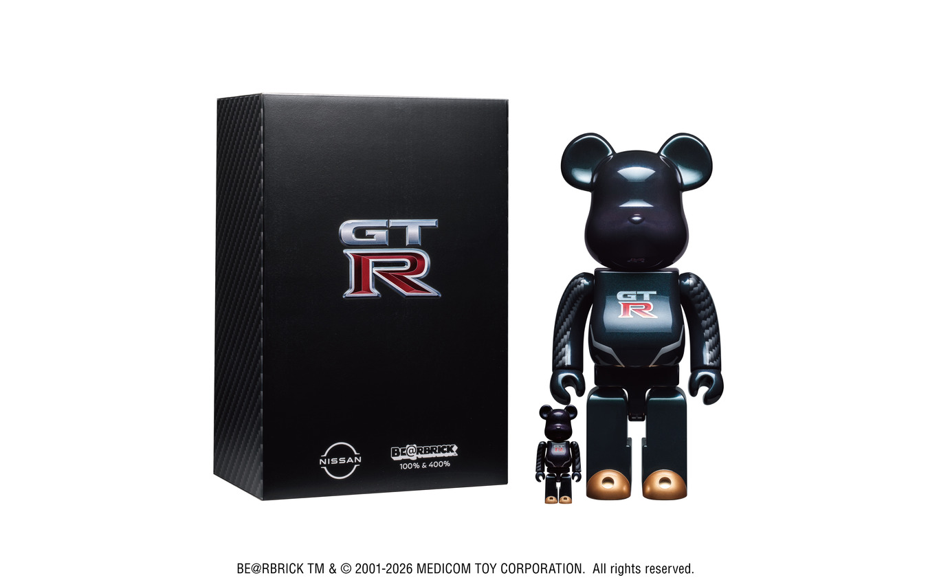 2026年限定デザインの「NISSAN GT-R BE@RBRICK 100% &amp; 400%」