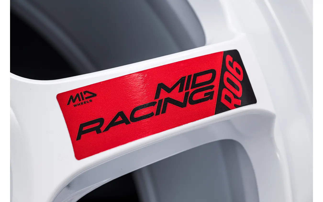 MIDレーシング R06