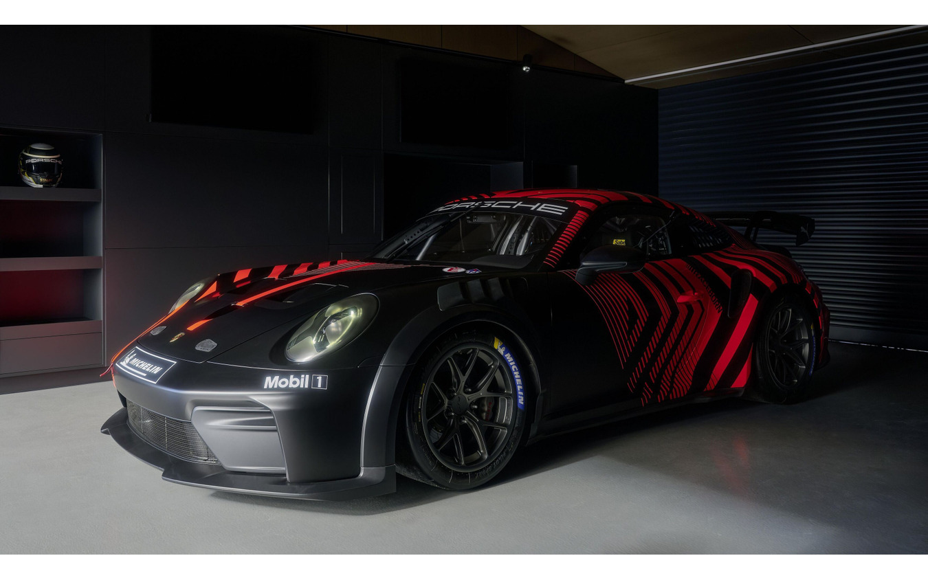 ポルシェ『911 GT4 R』