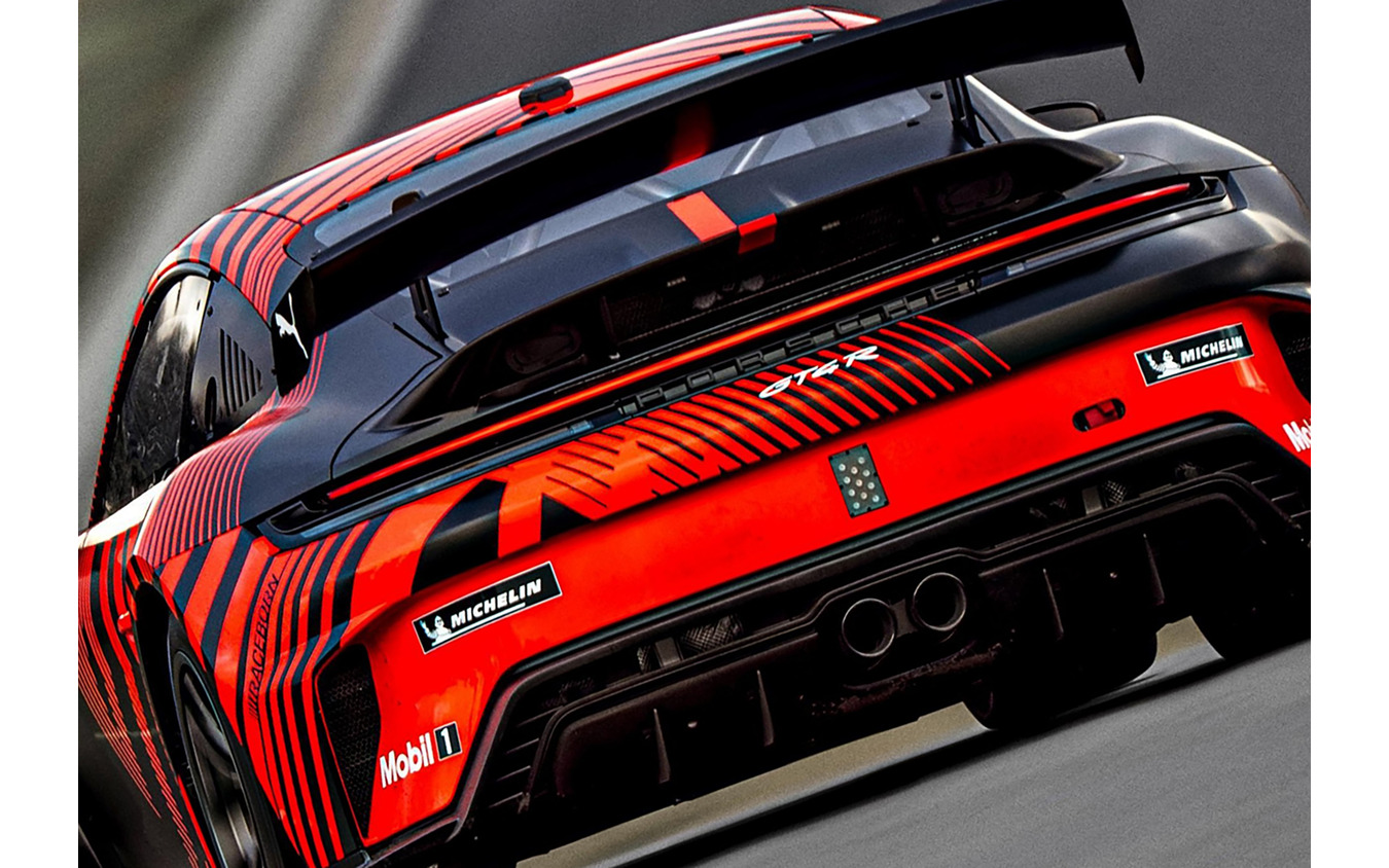 ポルシェ『911 GT4 R』