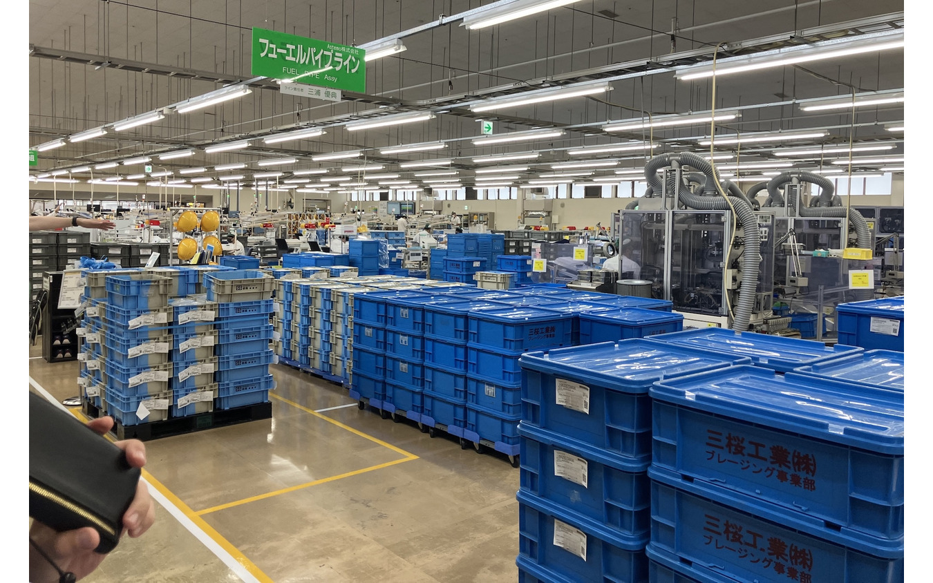ホンダ太陽の工場内