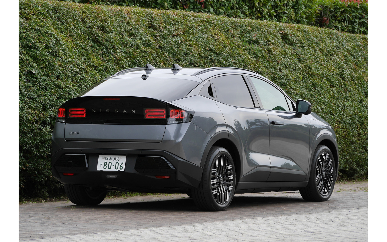 日産 リーフ B7 G