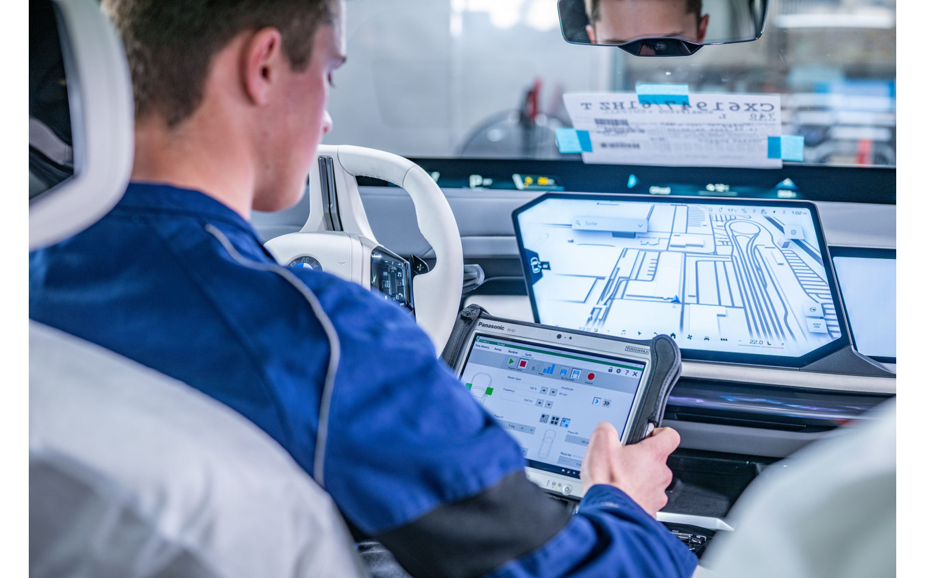 BMW『7シリーズ』改良新型を生産開始