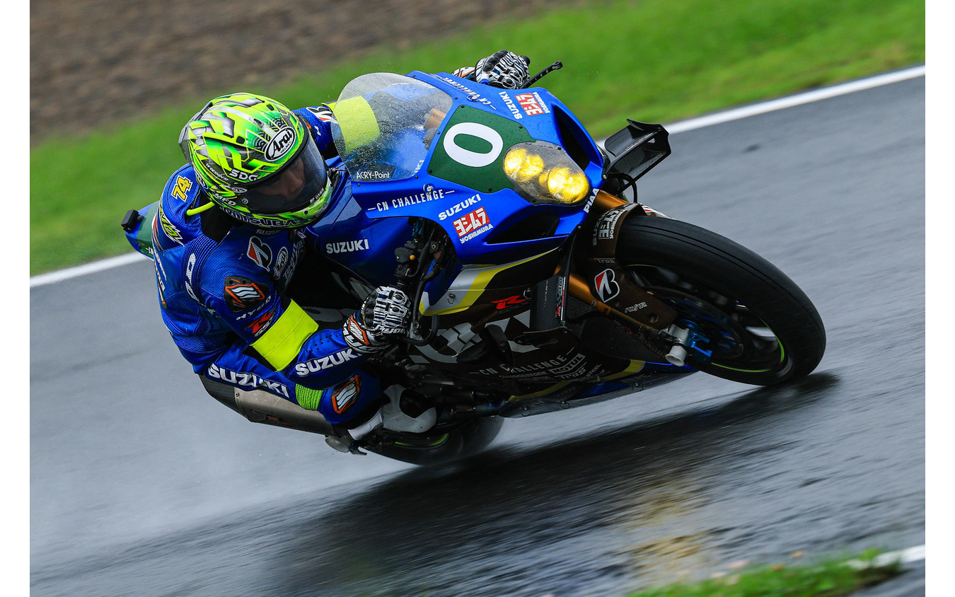 7位完走を果たした#0 Team SUZUKI CN CHALLENGE。写真は水野涼選手