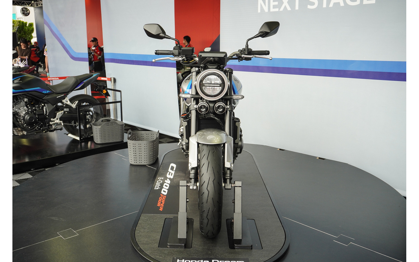 ホンダ CB400スーパーフォア Eクラッチ（鈴鹿8耐2026）