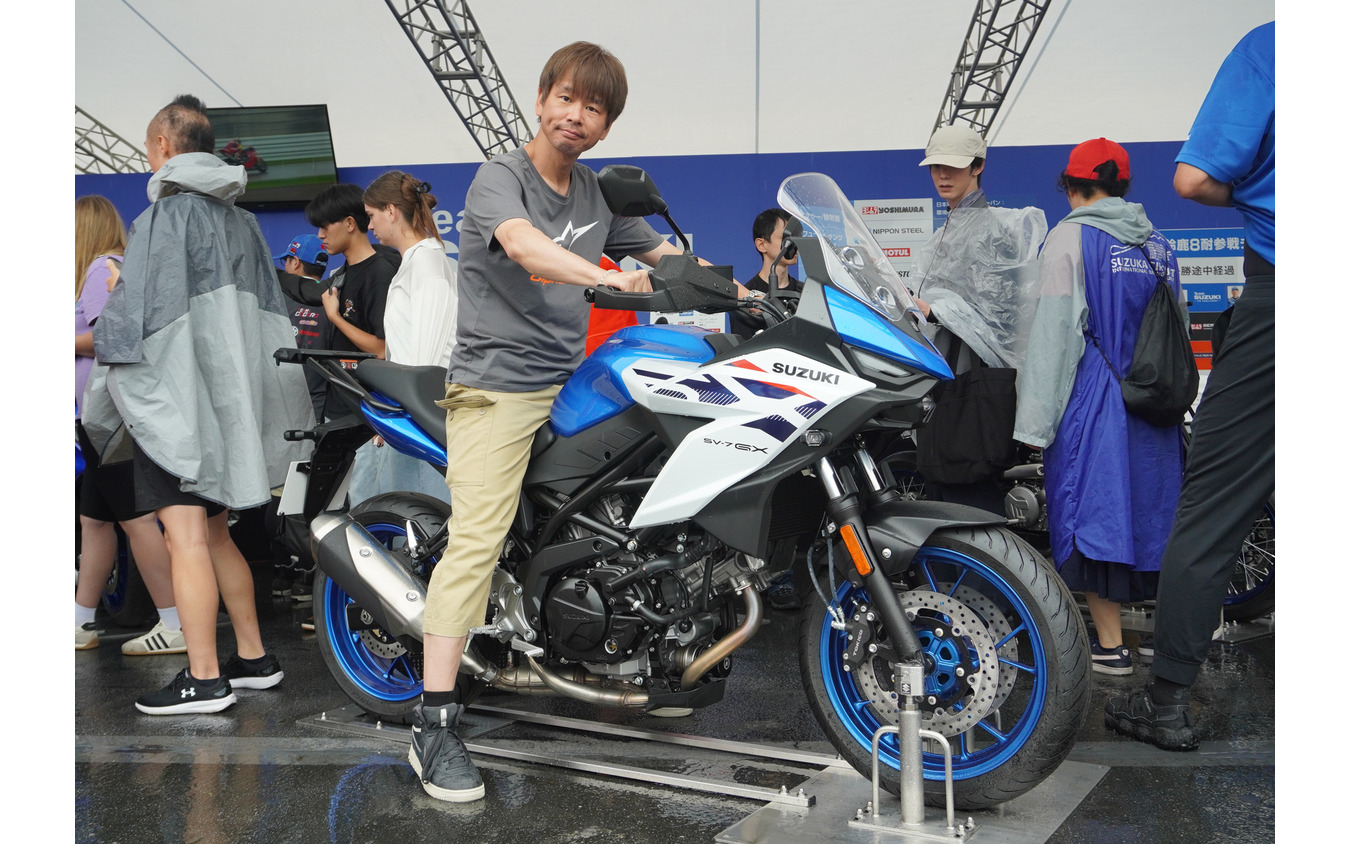 青木タカオ氏とスズキ SV-7GX