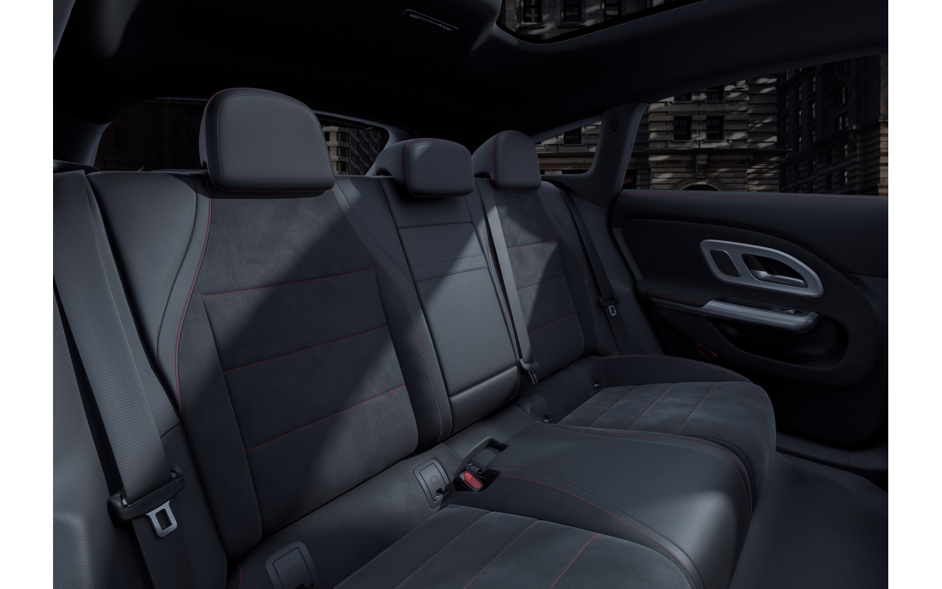 メルセデスベンツ CLA シューティングブレーク 新型
