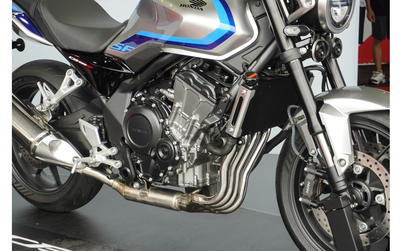 ホンダ CB400スーパーフォア Eクラッチ（鈴鹿8耐2026）