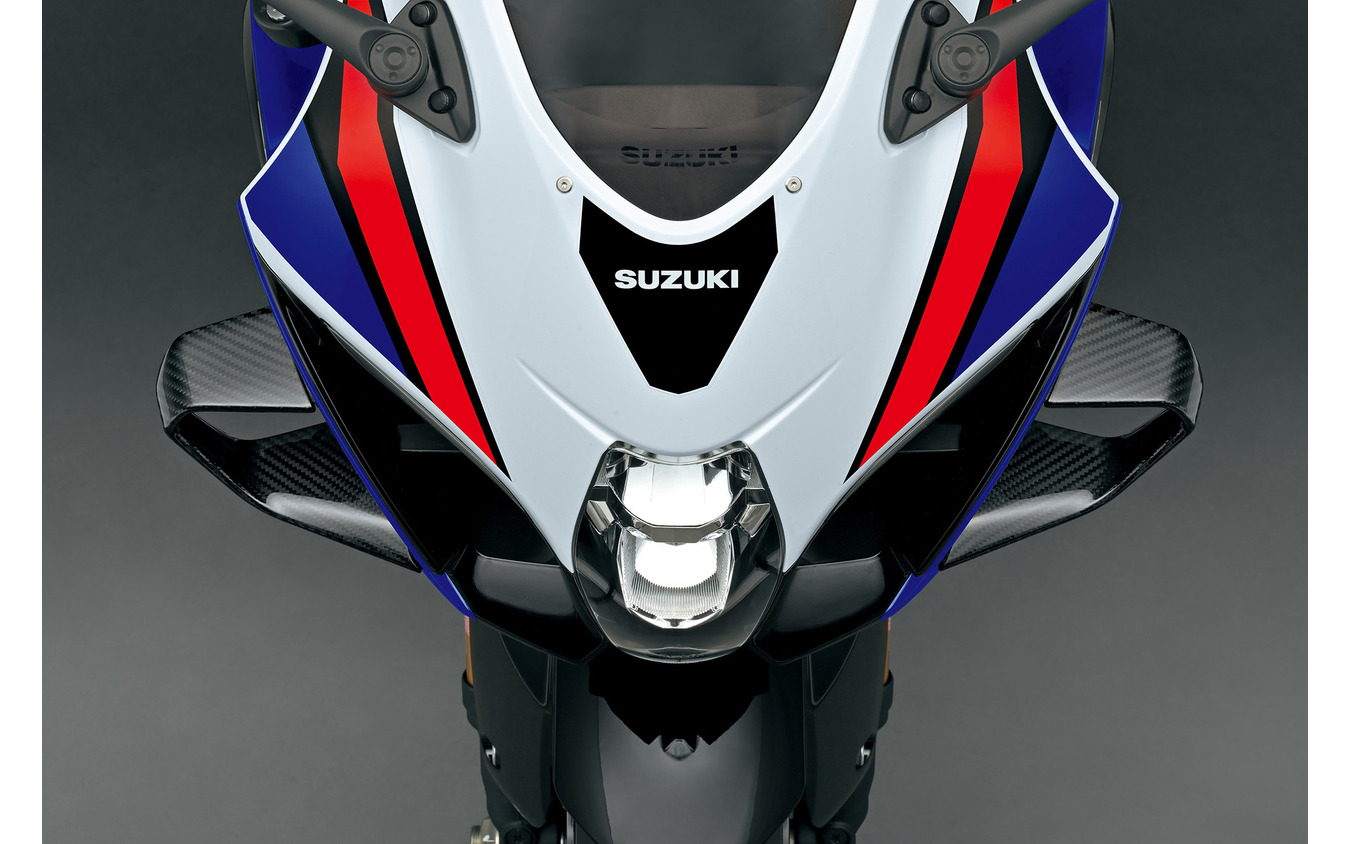 スズキ『GSX-R1000R』にオプション設定されるウイングレット
